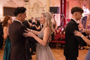 Maturaball BA Linz Auhof 2023 Foto der Abendreportage