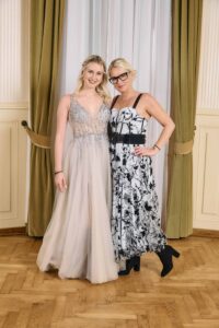 Maturaball BA Linz Auhof 2023 Foto der Studiofotografie