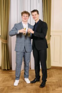 Maturaball BA Linz Auhof 2023 Foto der Studiofotografie