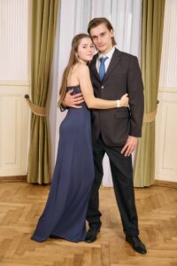 Maturaball BA Linz Auhof 2023 Foto der Studiofotografie