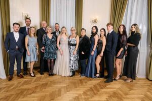 Maturaball BA Linz Auhof 2023 Foto der Studiofotografie