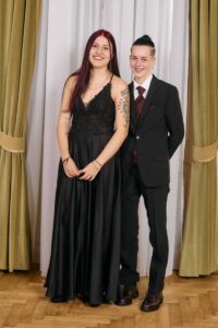 Maturaball BA Linz Auhof 2023 Foto der Studiofotografie